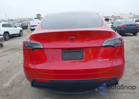 2023 Tesla Model Y Awd/Long Range Dual Motor All-Wheel Drive из США, поврежденный, VIN 7SAYGDEE1PA034003